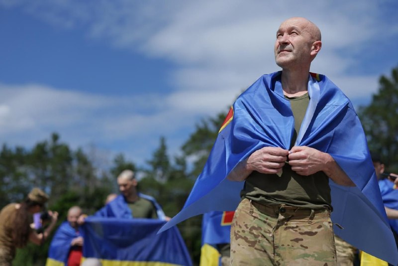 Відбувся ще один обмін! Україна повернула 160 своїх Героїв з полону. Серед звільнених зокрема…