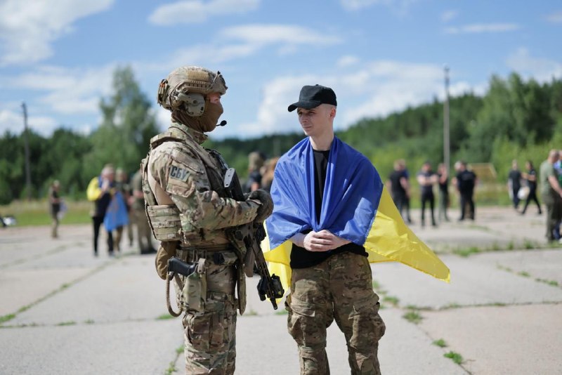 Відбувся ще один обмін! Україна повернула 160 своїх Героїв з полону. Серед звільнених зокрема…
