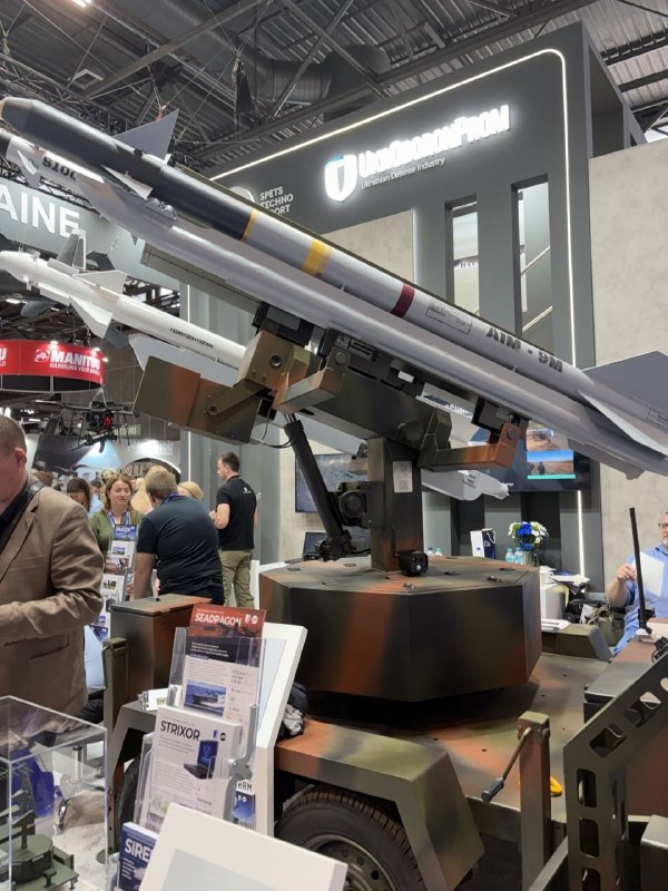 До речі, Україна була помітно представлена на  на виставці Eurosatory 2026 у Парижі. Але це заслу…