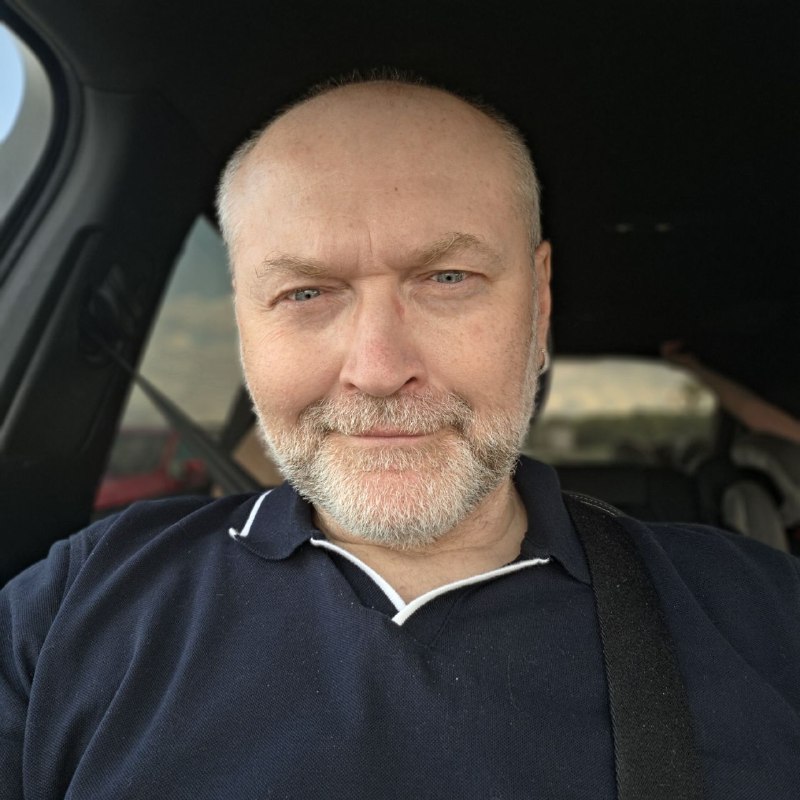Друзі, хочу повідомити, що адвокат Ілля Новіков разом з іншими адвокатами запропонував мені допом…