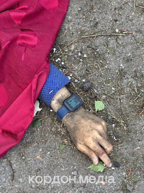 Русняві покидьки вдарили КАБ ом по Сумах. Четверо людей загинули і ще 7 постраждало.