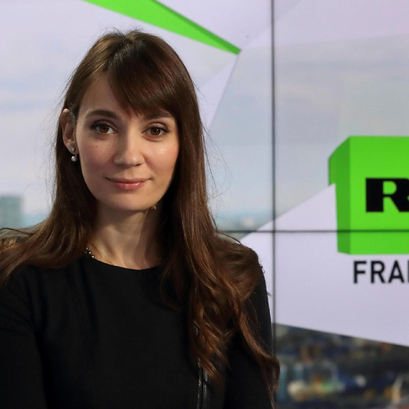 Допиздюкалася, курва! Колишню керівницю паризького підрозділу Russia Today депортують із Фран…